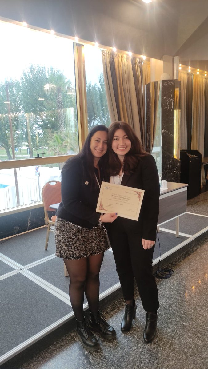 SciGiovani's tweet photo. 🥇Ecco i vincitori #PremioLevi2022 🏅: per la categoria PhD @StefanoToso6 @IITalk, per la categoria PostDoc @S_Cinti87 @UninaIT! Congrats 🎉🎉🎉 https://t.co/3Q73py80Xx