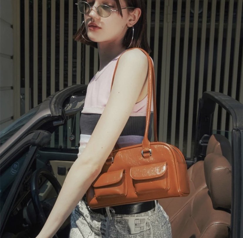 lovewoopwj's tweet photo. 👜 ส่งต่อกระเป๋า Amila Stand Oil สีน้ำตาล 250 บาทค่ะ 💖
📪สนใจทักมาสอบถามก่อนได้ค่า
#ส่งต่อ #ส่งต่อเสื้อผ้า #ส่งต่อเสื้อผ้ามือสอง #ส่งต่อเสื้อผ้ามือ2 #เสื้อผ้ามือ2 #เสื้อผ้ามือสอง #โล๊ะตู้เสื้อผ้า #ส่งต่อกระเป๋า #ส่งต่อstylist #ส่งต่อcintage #standoil #amila #ส่งต่อกระเป๋า https://t.co/4lvZ5quMD5