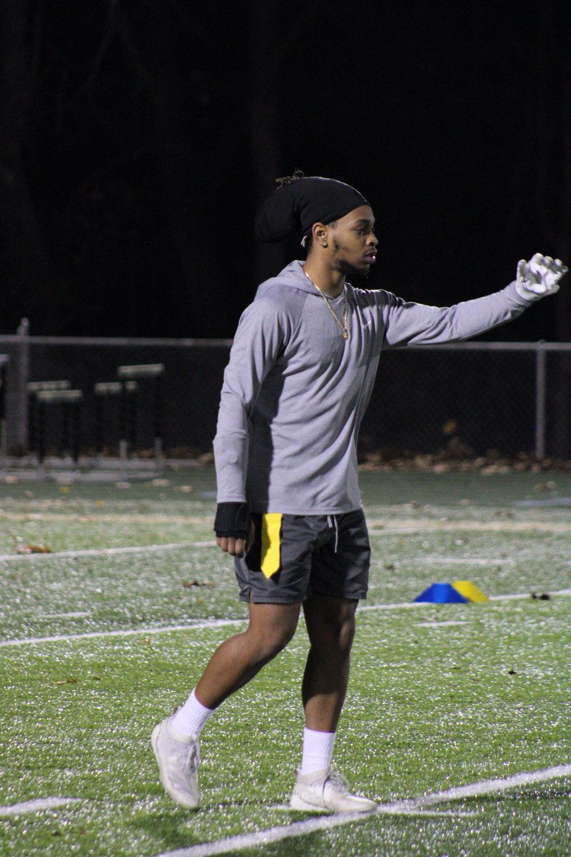 intramurals_bc's tweet image. Flag football playoff pics are out! flickr.com/photos/1938204…