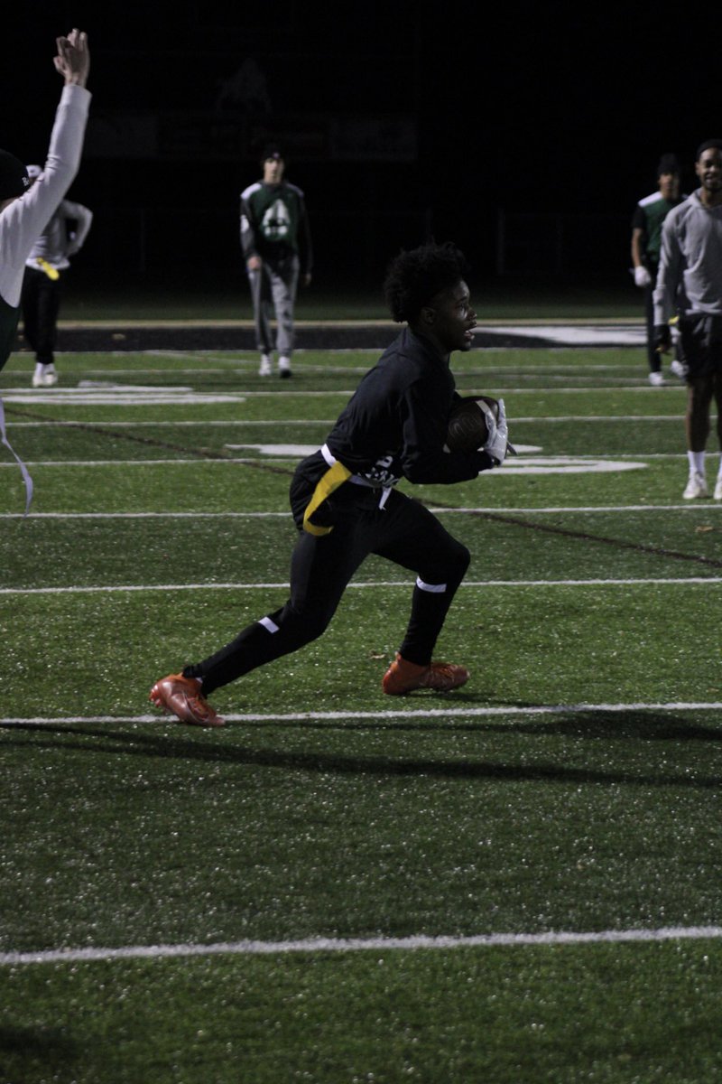 intramurals_bc's tweet image. Flag football playoff pics are out! flickr.com/photos/1938204…