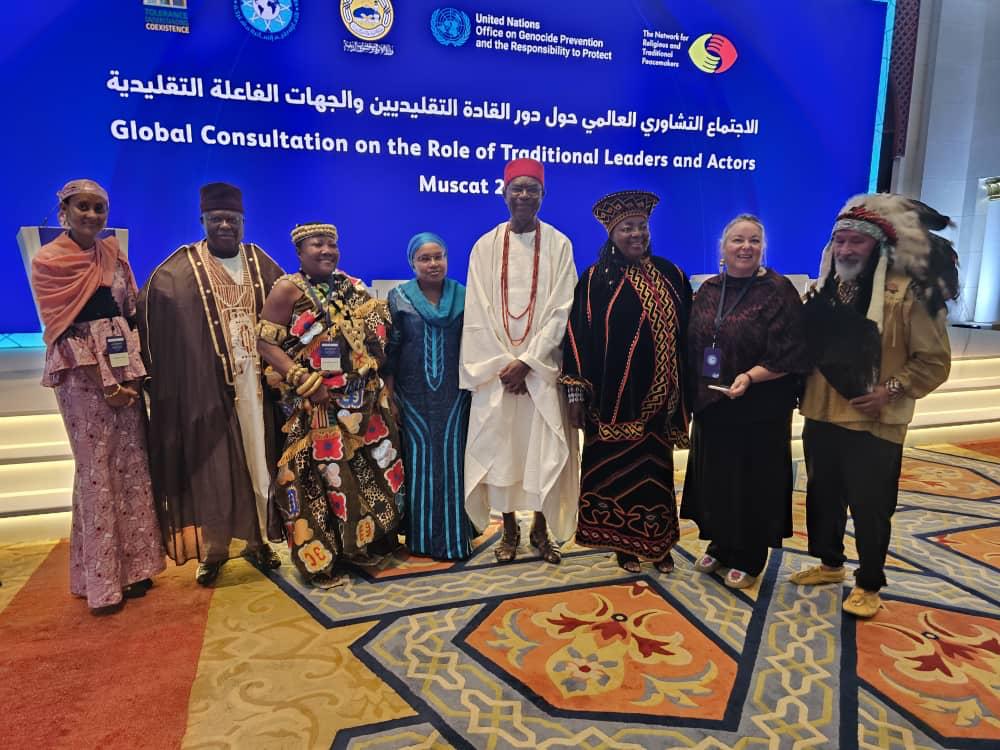 OnitshaAdvance1's tweet photo. His Majesty, Igwe Nnaemeka Alfred Achebe, mni, CFR, Agbogidi, the Obi of Onitsha is currently attending @UN 'Consultation on the Role of Traditional Leaders in Preventing Atrocity Crimes' which is presently holding in Muscat, @Oman

#Onitsha #Heritage #Culture #Royalty https://t.co/tnHGfnL65F