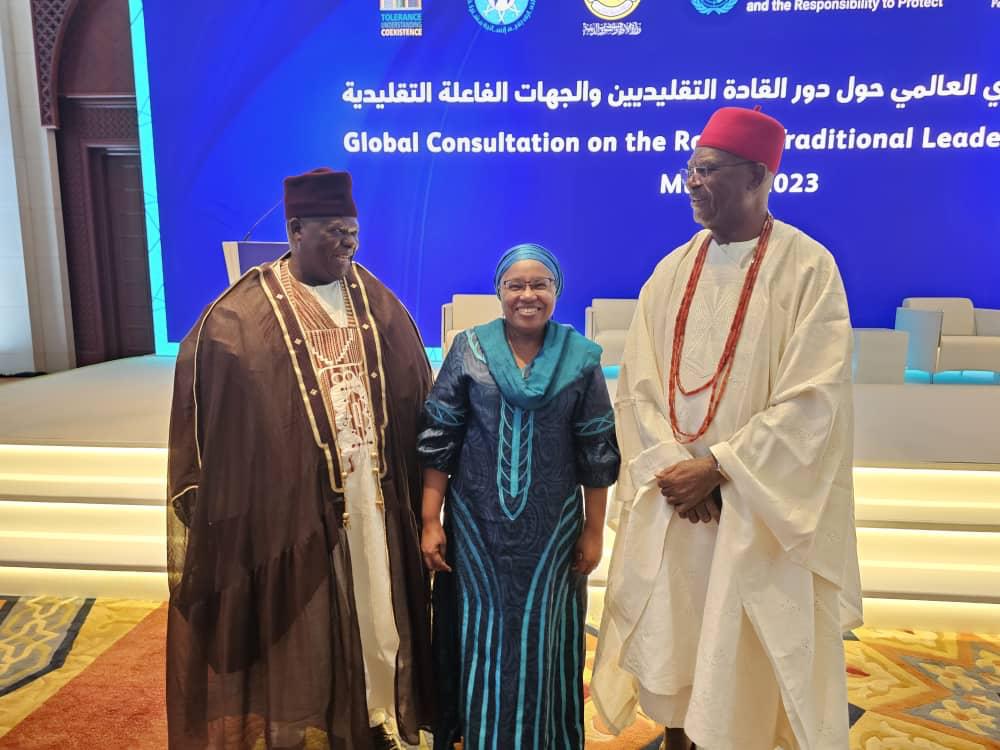 OnitshaAdvance1's tweet photo. His Majesty, Igwe Nnaemeka Alfred Achebe, mni, CFR, Agbogidi, the Obi of Onitsha is currently attending @UN 'Consultation on the Role of Traditional Leaders in Preventing Atrocity Crimes' which is presently holding in Muscat, @Oman

#Onitsha #Heritage #Culture #Royalty https://t.co/tnHGfnL65F