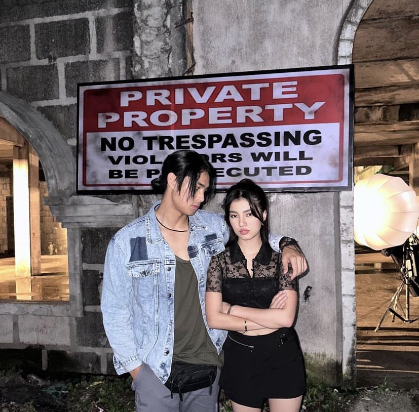 BELLENID0NNY's tweet photo. PRIVATE PROPERTY DAW SHSHSJWNSJSJ NO TRESPASSING KAYA TABI TABI #DonBelle https://t.co/UJ38wISFKe