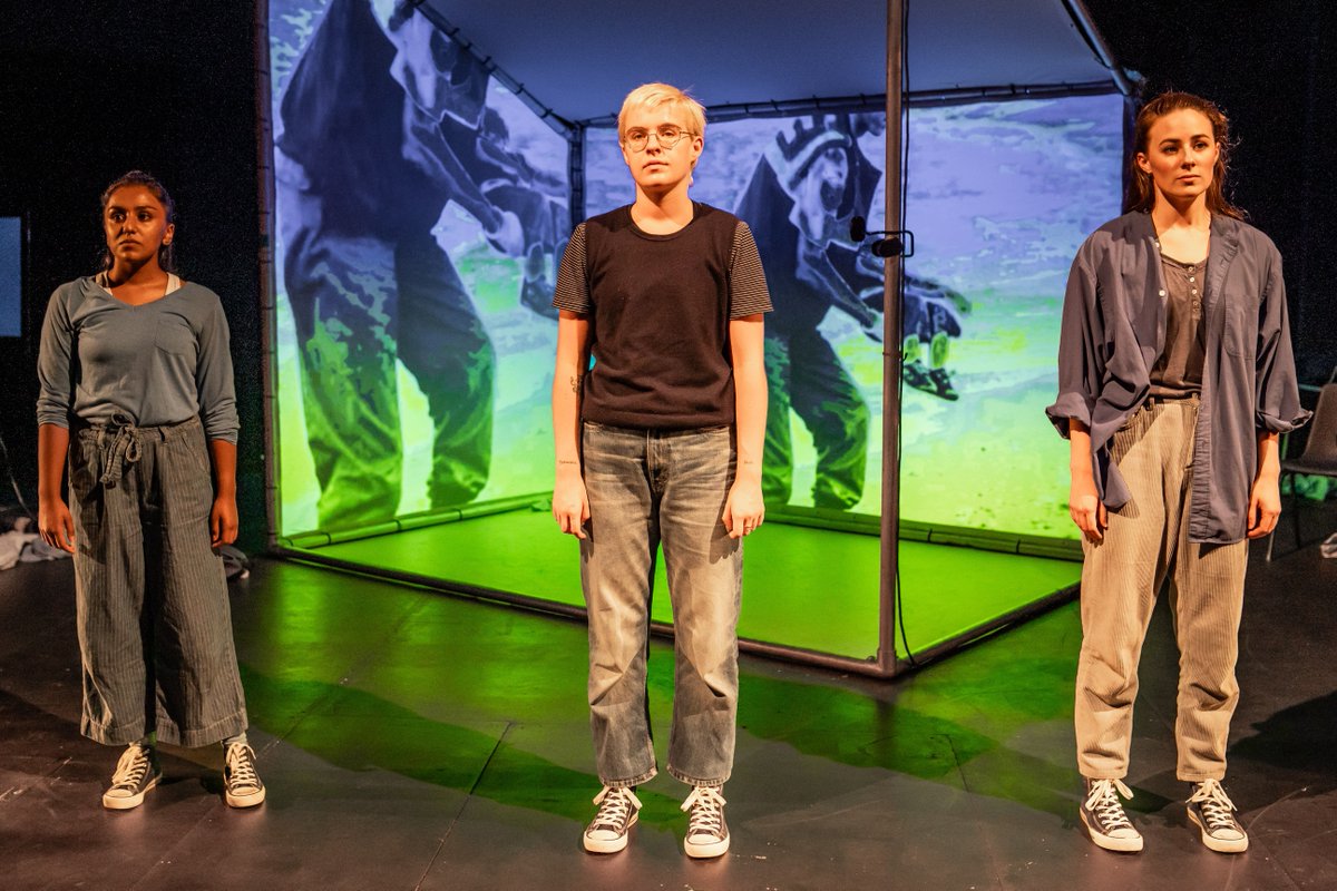 Through a stunning mixture of live performance, film, projection, dance and music, Feel Me explores the different lenses through which we are told, and connect to stories in the modern digital world.

15-16th November 📆 
buff.ly/3QxfcEc 🎟️