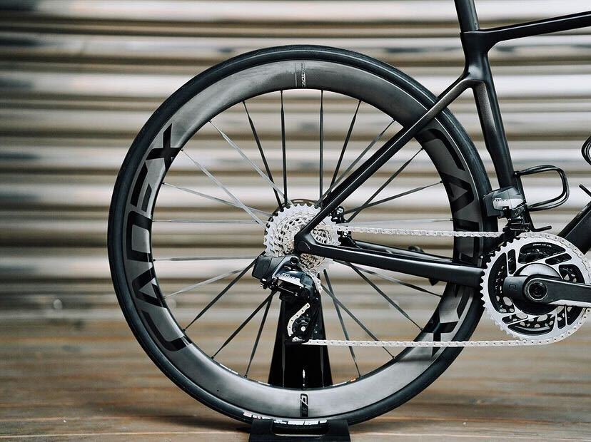 The gang over at Velo Studio from Taiwan recently built up this stealthy <a href="/colnagoworld/">Colnago</a> V4Rs laced with a 50 Ultra Disc WheelSystem.

To have your dream build featured, DM us or post a pic and tag it #BuiltWithCADEX!

#ColnagoV4Rs
#overachieve