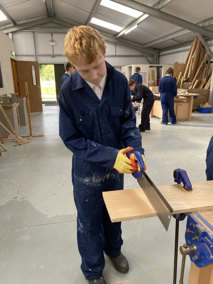 AHSConstructio1's tweet photo. Year 10 Construction students working hard in the Hand Tools for Timber Unit. Lots of great skills being learnt, showing great patience and care. Good work so far. @AHS_Nurture @aylshamhigh https://t.co/gKJEX9VBJs
