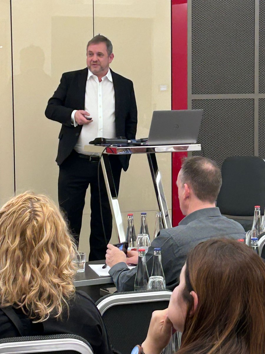 Strategic & Competitive Intelligence Professionals tweet media