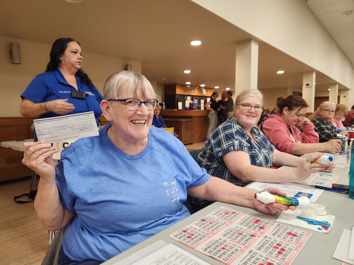 There was alot to celebrate at Monday Night Bingos in Support of Abel Enterprises last night! 

We have started a new tradition - when you celebrate your birthday with us (doesn't have to be on the day of), you get a free dabber!