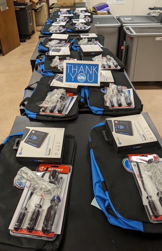 SouthCentralRIC's tweet image. "🛠️ Equipping our Field Services Team with the right tech toolkits is 🔑 to success! 💼 All #SouthCentralRIC field techs are supplied with the cutting-edge tools they need to excel in their roles. 💪 #TechToolkit #FieldServices #EdTech #School Support