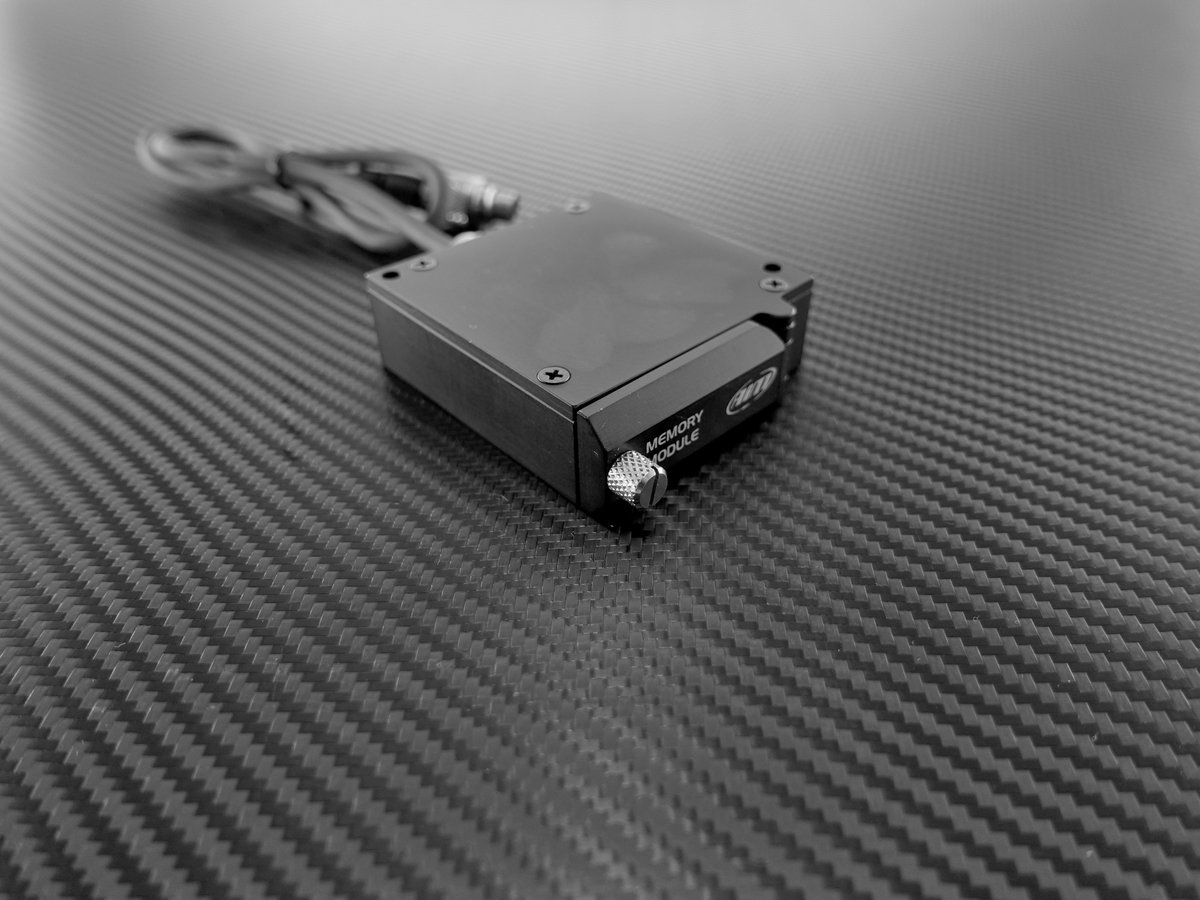 memotec's tweet image. AiM Memory Module | external Memory

- AiM CAN Bus network (EXP)
- Data stored synchronis on sd card
- SD cards up to 32 GB
- Status LED

More here: aim-store.com/en/Devices/Exp…

#AiMMemoryModule #externalMemory #Datalogging #Racing #SDCards #memotec #MXx #DataAcquisition