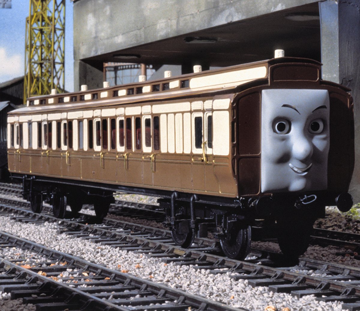 THOMAS FAN 2020 tweet media