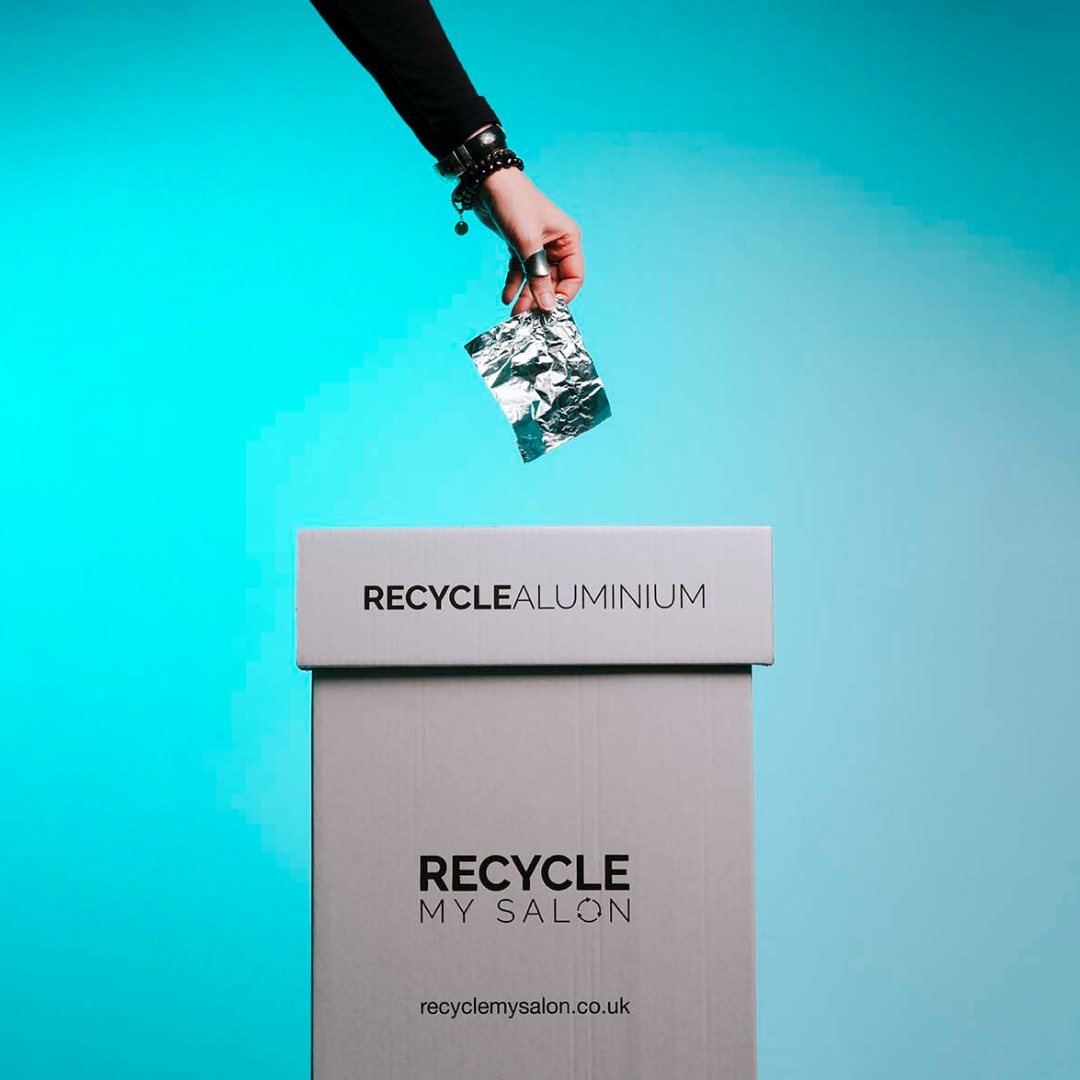 recyclemysalon's tweet photo. Aluminium Recycling Magic ✨
 
Your empty colour tubes and foils go on their own journey to become anything from airplane parts to window frames - thanks to our robust aluminium recycling process 🙌♻️
 
Recycling has never been easier!
 
#recycling https://t.co/88FGo6i6hD
