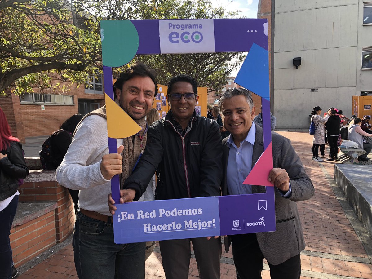 ColegiodelaBici's tweet image. [Hoy] En el cierre del #ProgramaECO de @Educacionbogota resaltamos la importancia de los Entornos educativos protectores y confiables para construir escuelas como territorios de paz. En Red podemos hacerlo mejor!
@Deidamiapiensa @nata_galindo89 @ColegiodelaBici @colegiofps