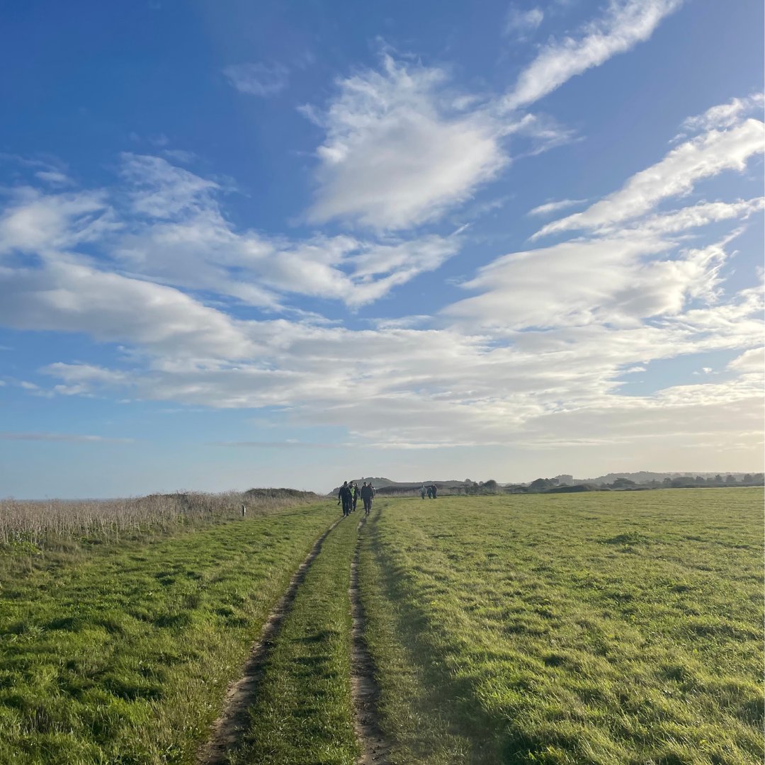 The team are enjoying some lovely views on the Norfolk coast as they take part in the extended leg of the #Walkofevo - they've even made a friend along the way!

Not long to go now, keep supporting the team by donating here: hubs.li/Q028Q8Dn0