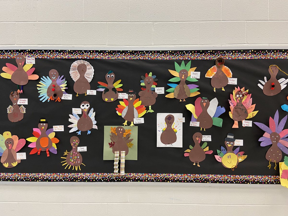MrsMontegudo's tweet photo. Gobble gobble. ❤️ Pre-k and 2nd Grade @HebronValleyES #GobbleGobble https://t.co/h4KgD1U0cw