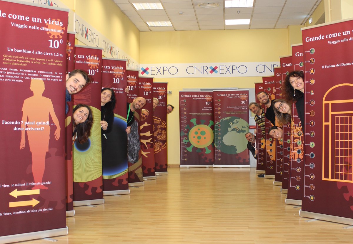 BiofisicaCnr's tweet photo. Si e' conclusa a Milano la mostra  

         🦠🦠    "Grande come un Virus"  🦠🦠

Super affluenza, con centinaia di visitatori, inclusi molti studenti e famiglie.  

Si replica a Marzo, per la Settimana della Biofisica!  

Per i dettagli, stay tuned.  

#virus #IEDesign https://t.co/YUrc0zrbbU