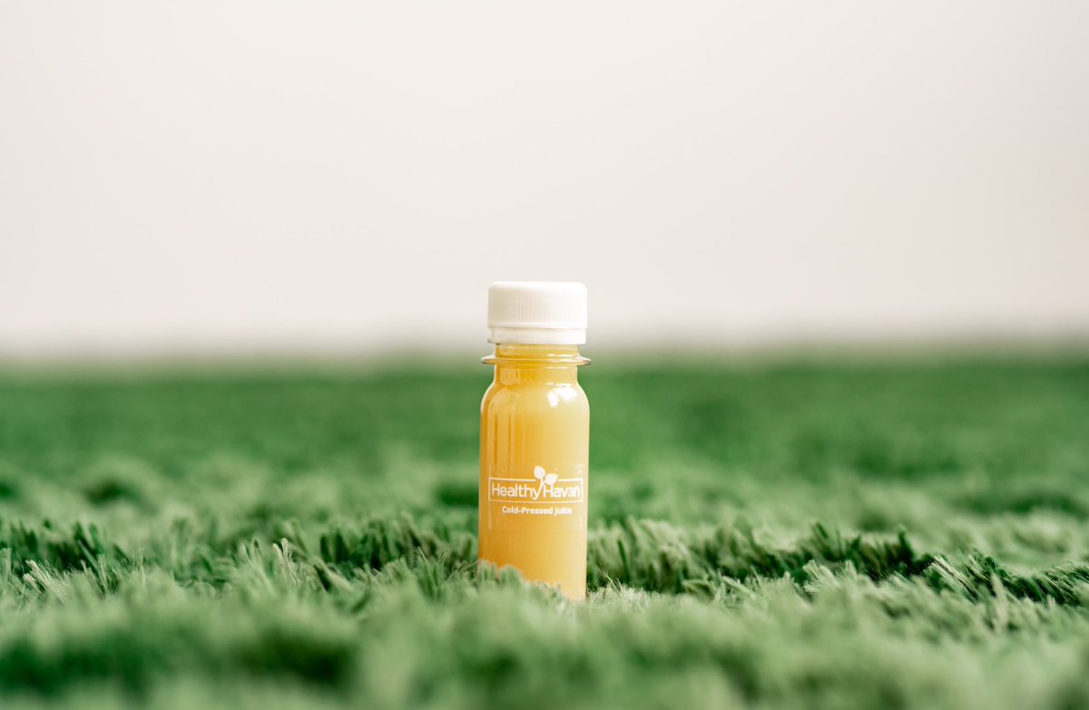 Have you tried one of our 2oz wellness shots?  Our wellness shots are a great way to get your morning started and build your immune system! 😋

Pre-order yours now!

#womenownedbusiness #blackownedbusiness #healthylifestyle #supportsmallbusiness #coldpressedjuice