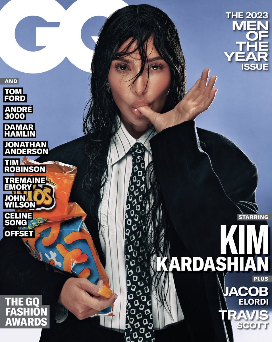 PopBase's tweet photo. Kim Kardashian graces GQ’s Men of the Year issue. https://t.co/YtieCaHRwR