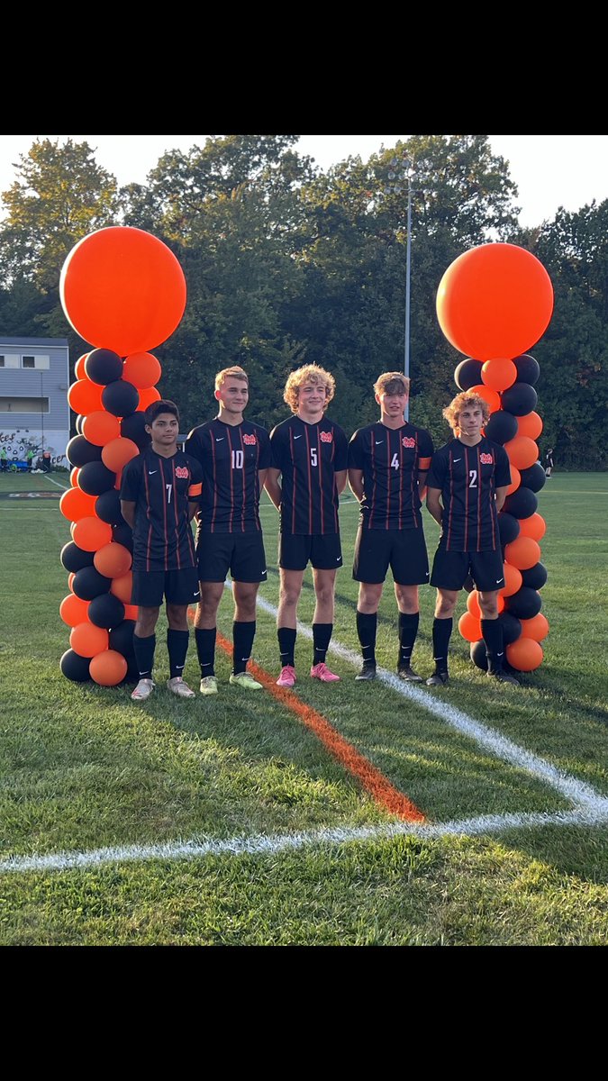 Our 2023 senior class will be leaving with 45 career wins and an undefeated conference record. Their 4 straight league titles continues the programs pride and tradition!