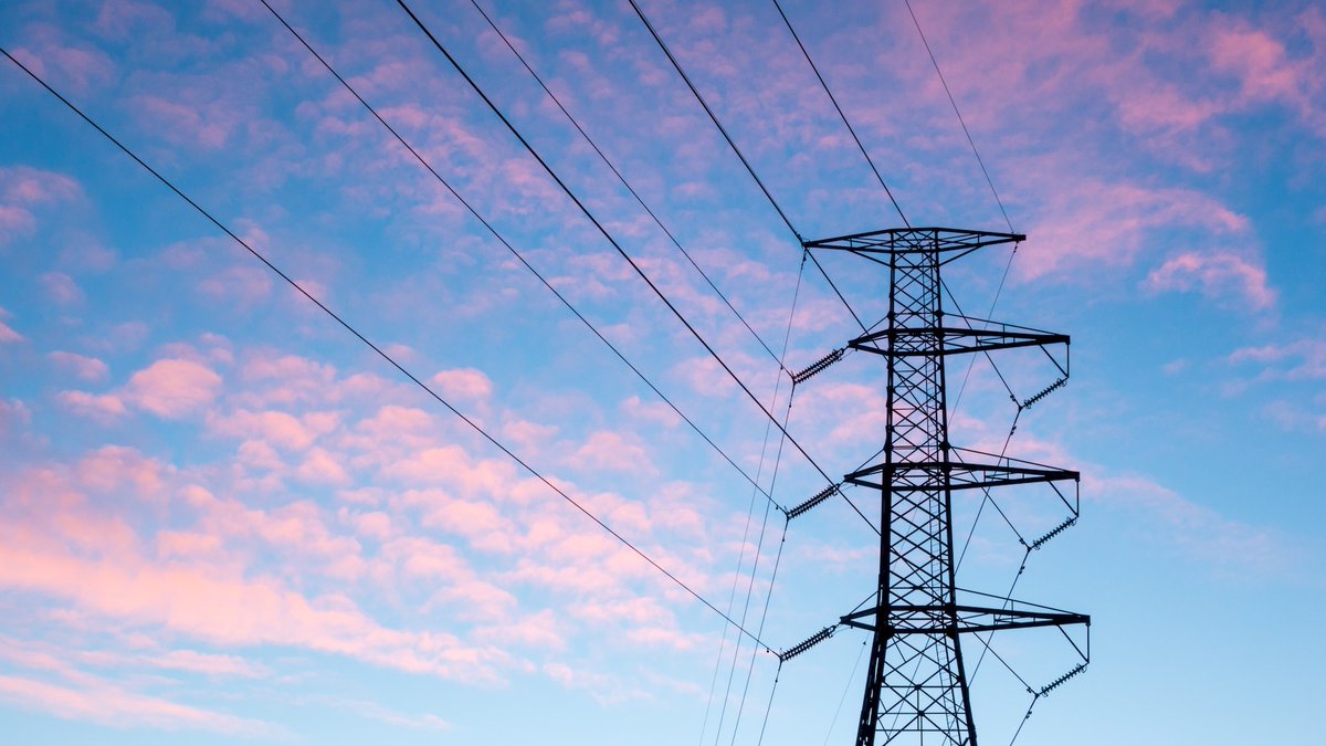 Energy Policy, Issues 1 &amp; 2, and Regulatory Reform. Read about all these things and more in the latest Hicks Partners Insider: hickspartners.bmeurl.co/105C3041