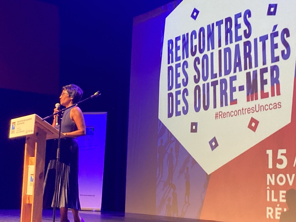 unccas's tweet photo. #RencontresUnccas | Discours d'accueil d'@ebareigts à la cité des Arts de @saintdenis974 : la 1re vice-présidente de l'@unccas salue "les Rencontres des solidarités des outre-mer" et souhaite qu'elles marquent "une collaboration plus étroite entre nos territoires" https://t.co/5gIt9RDl1T