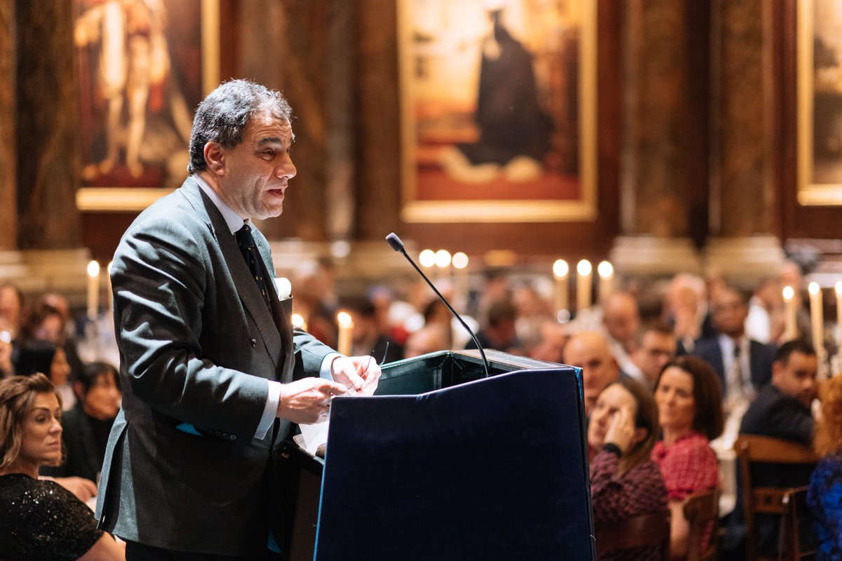 Lord_Bilimoria's tweet photo. A privilege to speak at the @CharteredABS Annual Conference Dinner last night at my livery company's beautiful hall @DrapersHall. It was a fitting tribute to my hero Lord Young of Graffham and I am honoured to take over from him as Patron of the @SmallBizCharter. @michaelhayman https://t.co/DHt19pdFdo