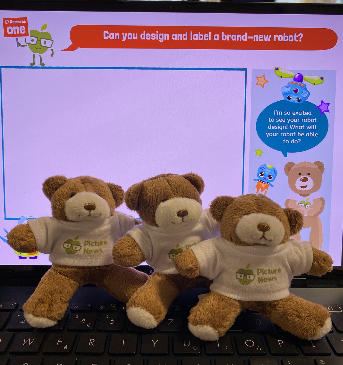 Attention Early Years! 📢

This week, your Picture News pack is all about Amazon’s new robot workers...

Picture News would love to see what your Early Years pupils think the next robot will look like and be able to do 🤖

Encourage your class to enter our Early Years
