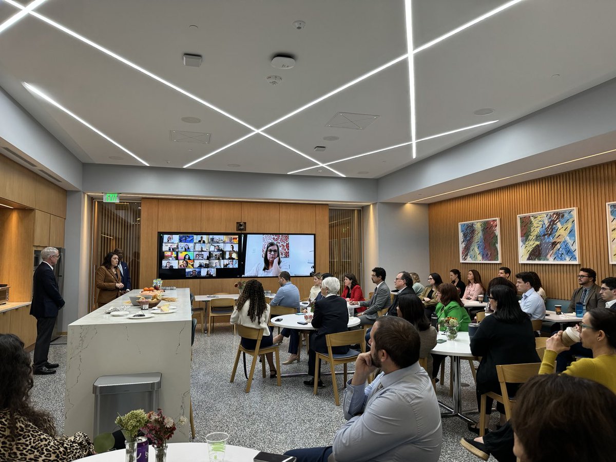 Maribel Pérez Wadsworth, the new president of Knight Foundation ⁦@knightfdn⁩ speaking with the foundation’s staff after the announcement of her appointment. #philanthropy #artsincommunity #journalism #research #inclusion #outcomesoverouputs