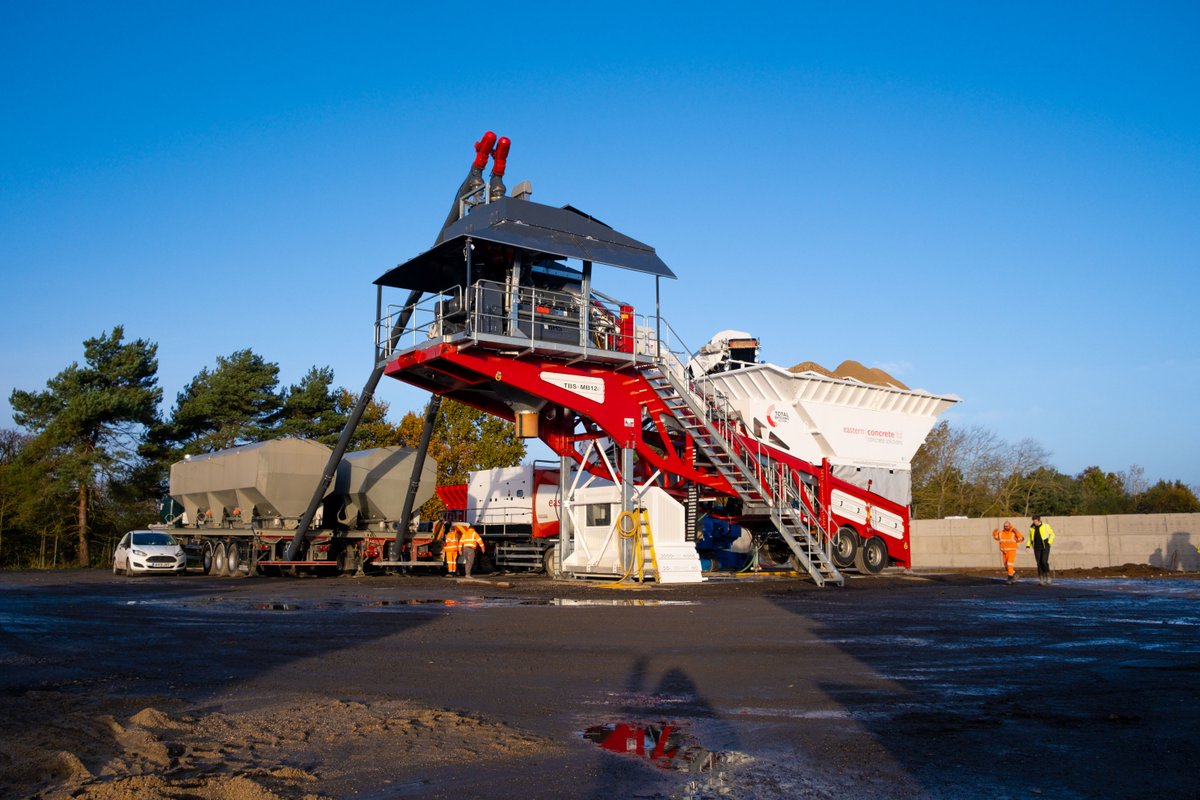 EasternConcrete's tweet photo. ๐ฅ It's finally here!
Just a week from its arrival, our new mobile batching plant has already completed its first delivery in Leiston.
๐ Shoutout to the team for their exceptional work!
Got questions? Drop them below! ๐ฉ
#MobileBatching #Leiston #Suffolk https://t.co/PW46Nfw2v7