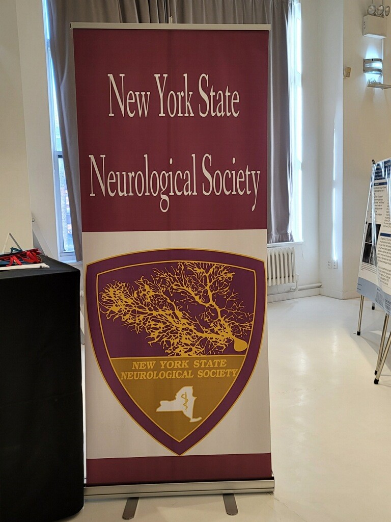 Check out these snapshots from our time at the @NYSNeuroSociety Annual Winter Meeting at @MetroPavilion in New York City! We're so glad Patricia Mozzillo & John Lombardo, M.D., could represent #MLMIC at this fantastic event, where we also enjoyed connecting with new & old…