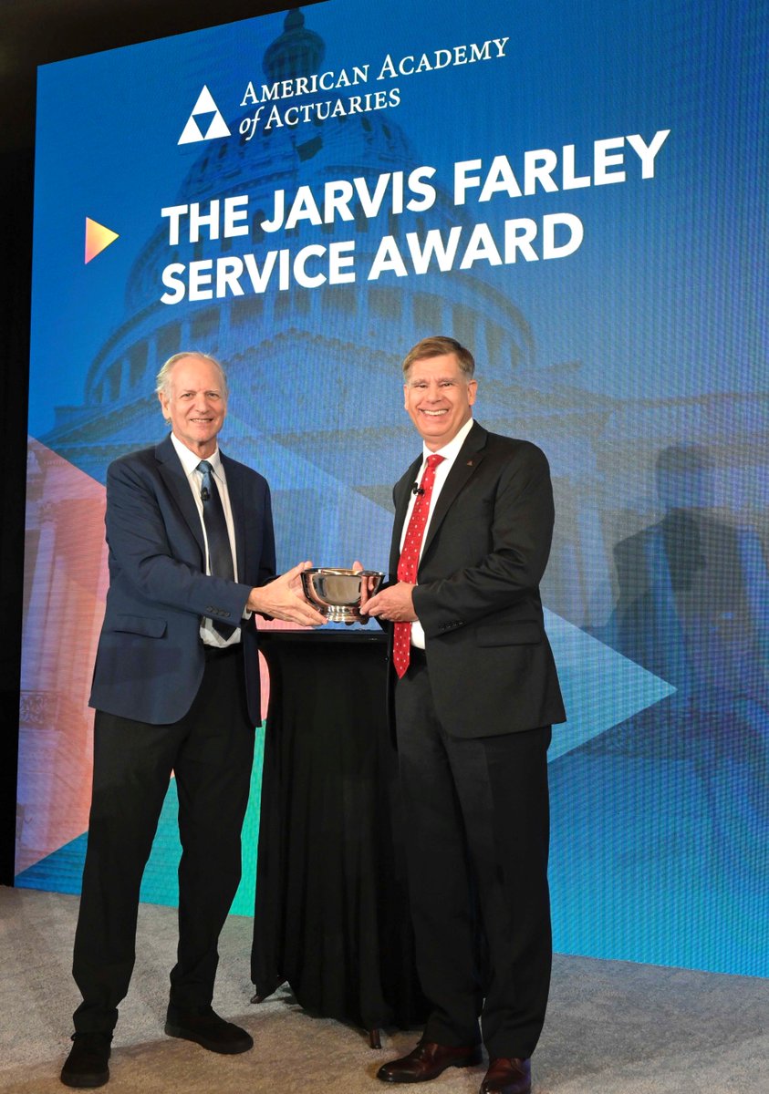 Actuary_Dot_Org's tweet photo. Our volunteer work serves the public and contributes to advances in the profession. This year’s Jarvis Farley Service Award goes to John Schubert, whose volunteer service at the Academy has spanned 31 years and 50 different roles. #EnvisionTomorrow https://t.co/GbWb53k7H0