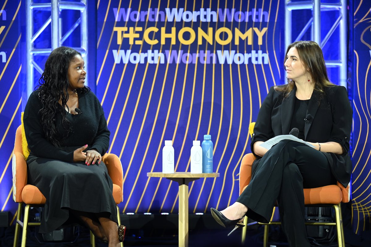 techonomy's tweet image. @mutalenkonde is the CEO of @AI4theppl, a public interest responsible AI team. At #Techonomy23, she discussed the Algorithmic Accountability Act, ethical AI policy and how AI technology can be used for the social good with @WorthMag&apos;s Eva Crouse.