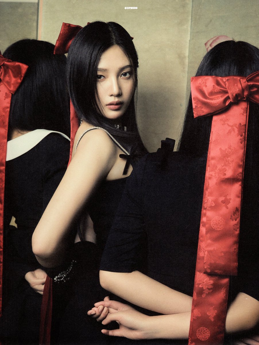 zipwiing's tweet photo. SCAN

레드벨벳 Red Velvet
Chill Kill 칠킬 - 포토북 버전 / Photo Book Ver. 스캔

Sisters Ver. 시스터즈 버전.

#슬기 #조이 #예리 #SEULGI #JOY #YERI https://t.co/rgZWbtZCYe