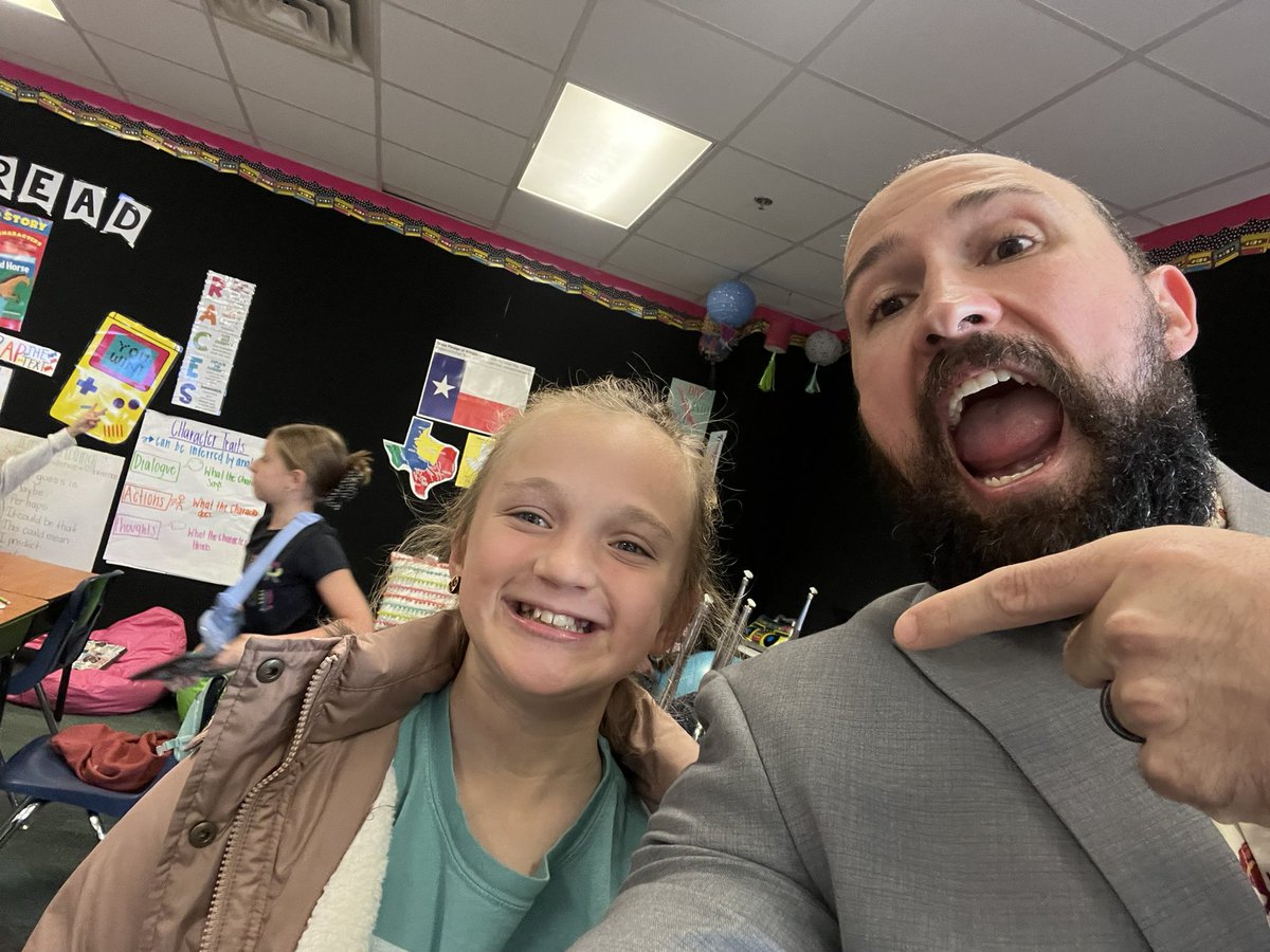 Derek Haney (@mrhaney17) on Twitter photo Had a great day using <a href="/BookCreatorApp/">Book Creator Team</a> to come up with creative ways to present research with <a href="/FierceFolsom/">Folsom Elementary School</a> 4th grade yesterday. Also it is always a good day when I get to teach a child of <a href="/LeahRumsey/">Leah Rumsey, M. Ed.</a> Had a great day using <a href="/BookCreatorApp/">Book Creator Team</a> to come up with creative ways to present research with <a href="/FierceFolsom/">Folsom Elementary School</a> 4th grade yesterday. Also it is always a good day when I get to teach a child of <a href="/LeahRumsey/">Leah Rumsey, M. Ed.</a>