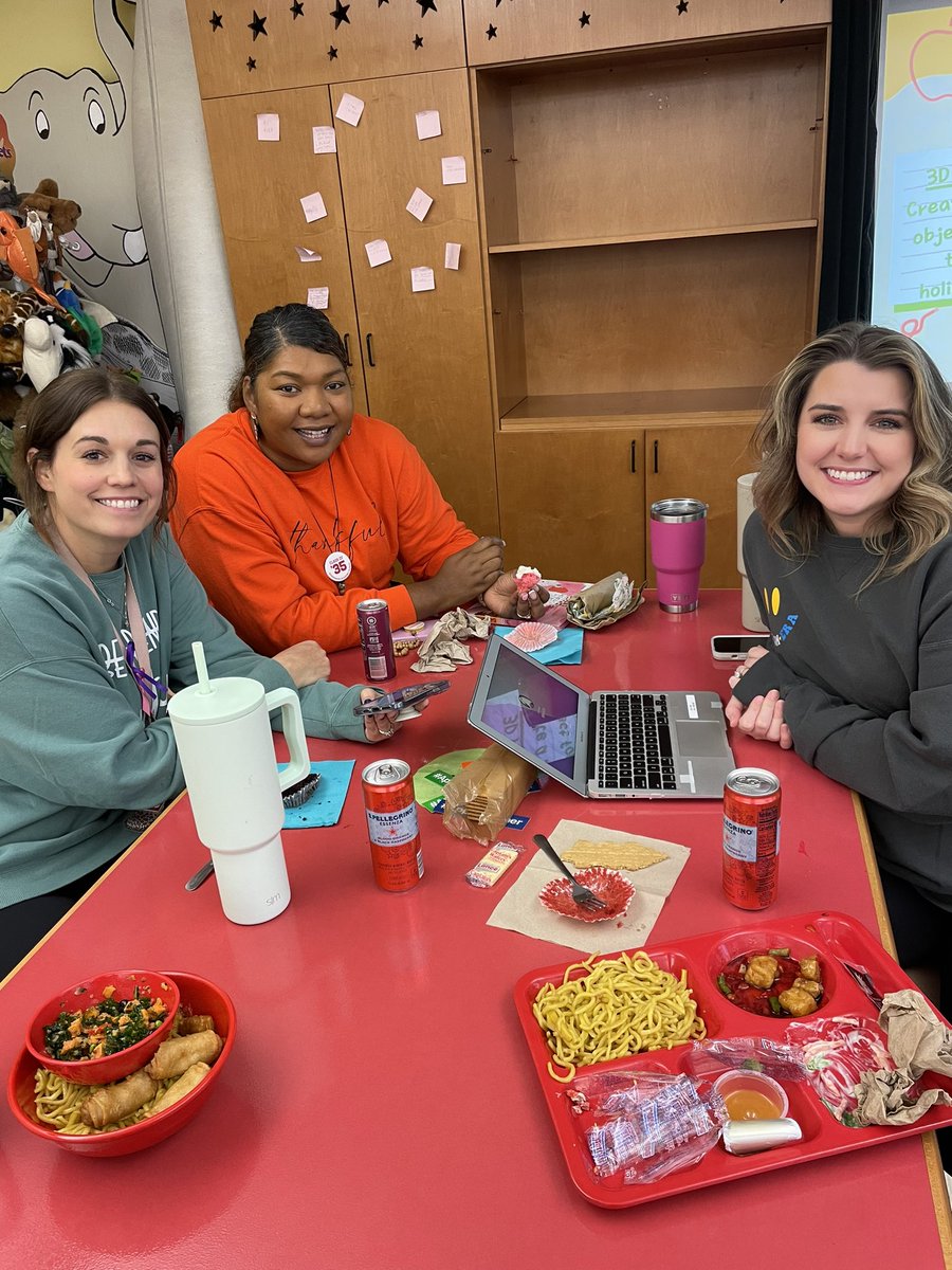 SumayyaK tweet media