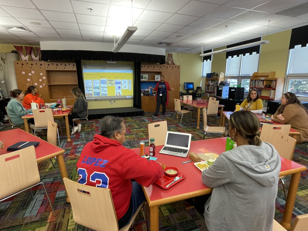 SumayyaK tweet media