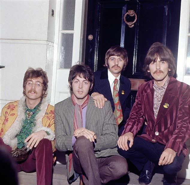 beatles serving absolute cunt (1967)