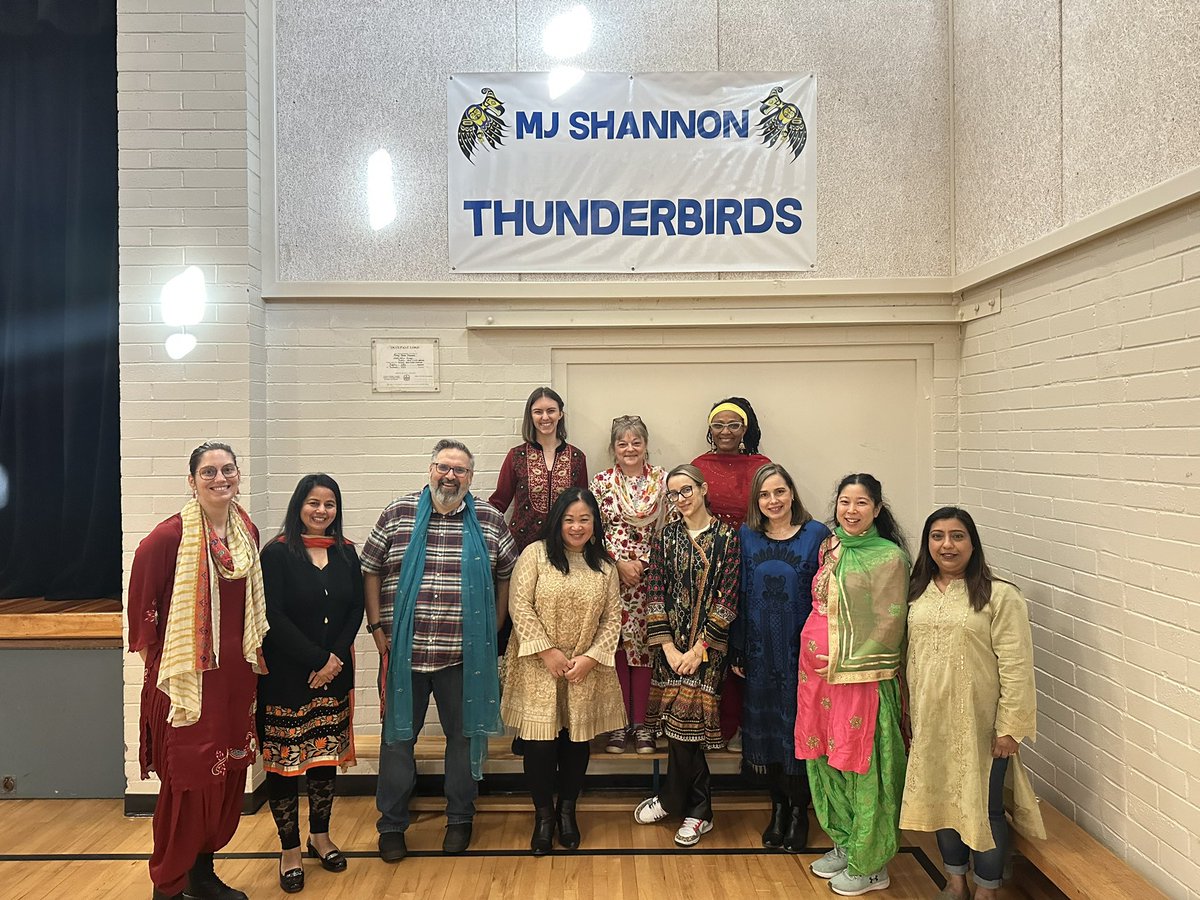 LindaChau604's tweet image. Happy Diwali! May our shared light be the peace and strength we need for this world @Surrey_Schools #sd36learns