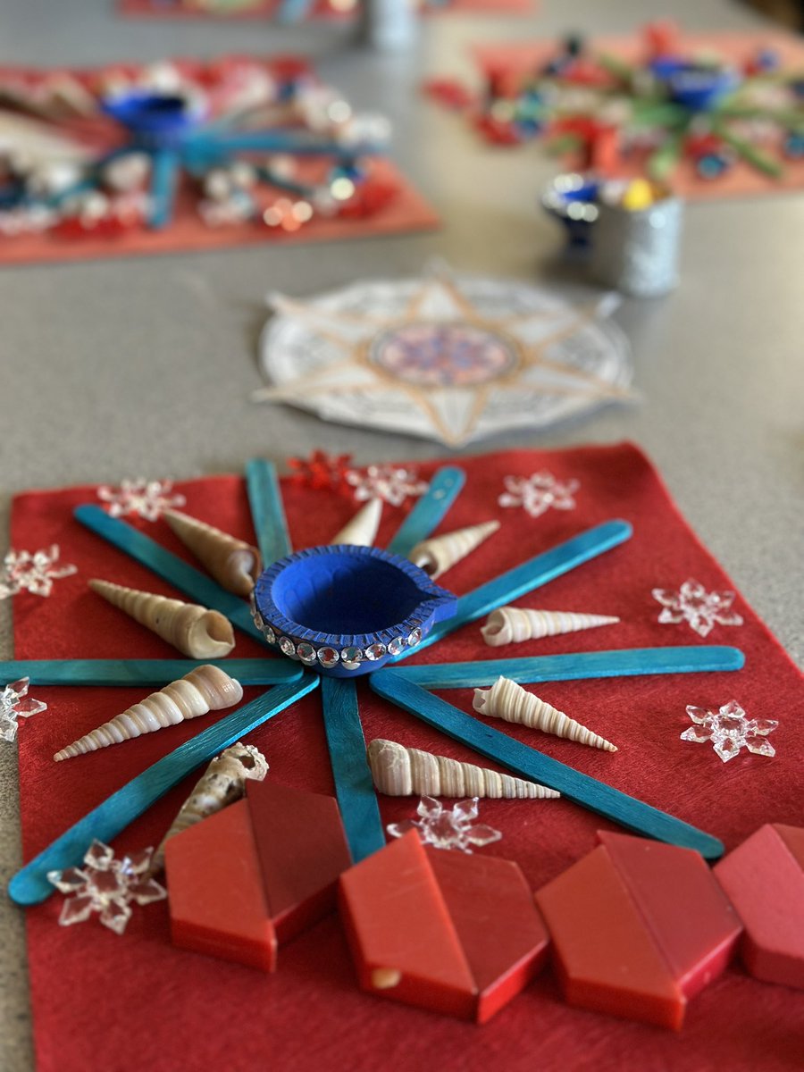 LindaChau604's tweet image. Happy Diwali! May our shared light be the peace and strength we need for this world @Surrey_Schools #sd36learns