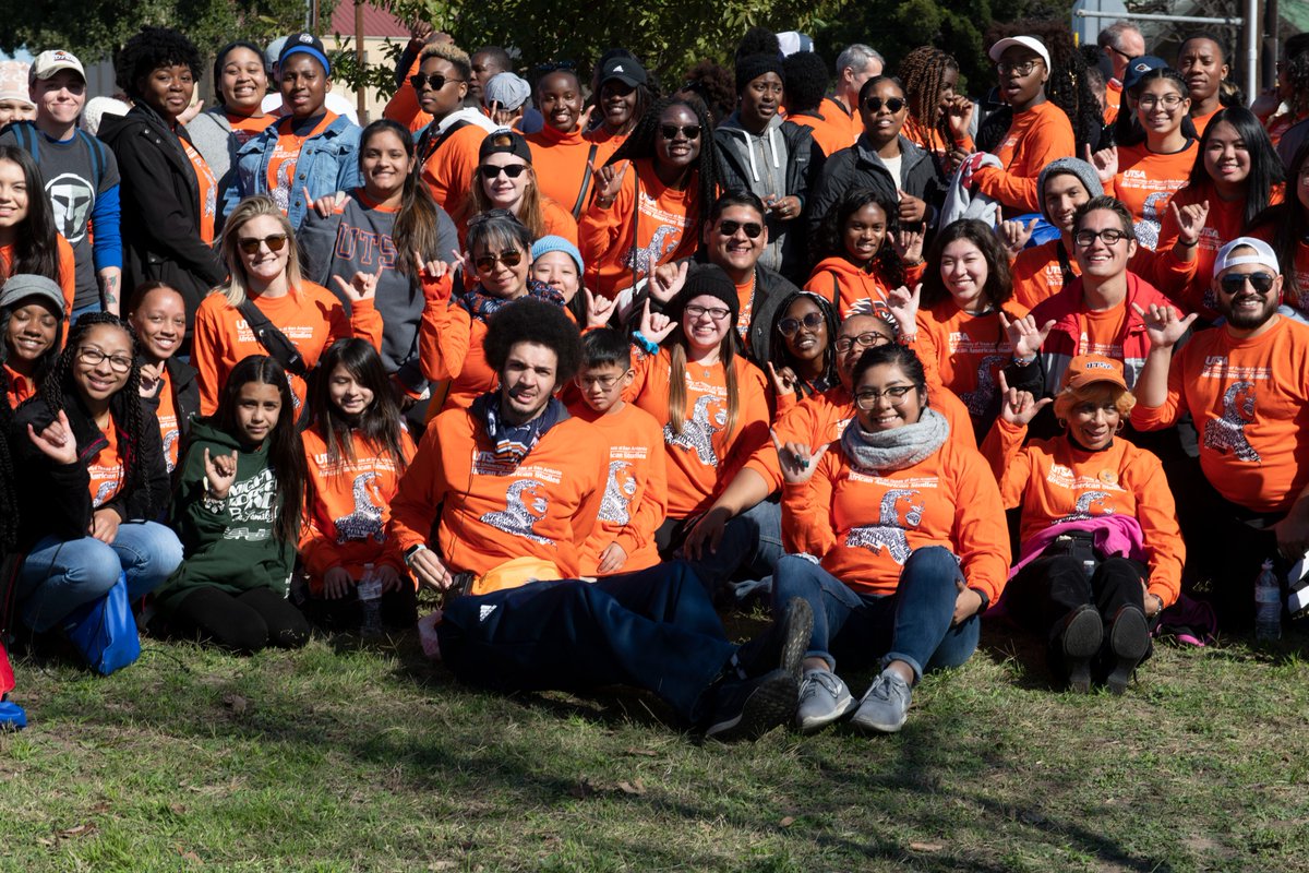 Join UTSA and the City of San Antonio at the MLK March in January! Shuttles will be provided from both Main and Downtown campuses for our students, faculty, and staff. 

Get more info and register: bit.ly/3ZGaUOo

#UTSA | @UTSA_MSCEJ