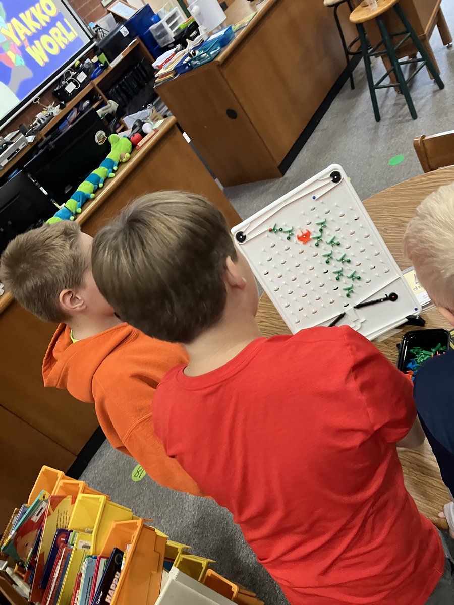 Working our way through our Turing Tumble adventure! <a href="/UpperStoryCo/">Upper Story ~ Endless Curiosity</a>