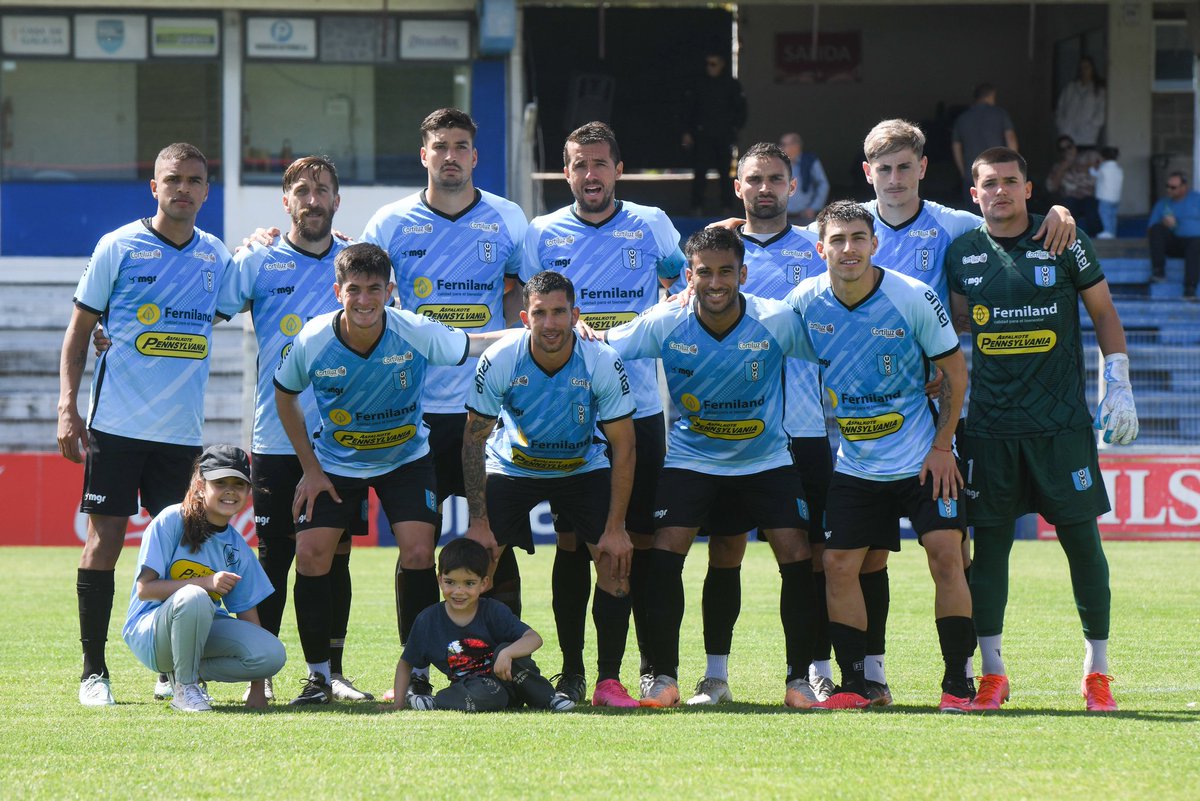umfc1921's tweet photo. La celeste del Pueblo Victoria!

#UruguayMontevideofc https://t.co/Ro1lPmuAwv
