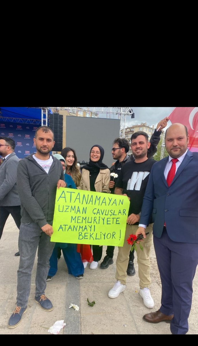 <a href="/M_Kurtulus_O/">Kurtuluş ÖZDEMİR</a> <a href="/RTErdogan/">Recep Tayyip Erdoğan</a> <a href="/eczozgurozel/">Özgür Özel</a> <a href="/ErbakanFatih/">Dr. Fatih Erbakan</a> <a href="/TBMMresmi/">TBMM</a> <a href="/dbdevletbahceli/">Devlet Bahçeli</a> <a href="/meral_aksener/">Meral Akşener</a> <a href="/ATAUZDER/">ATANAMAYAN UZMANLAR DERNEĞİ RESMİ X HESABI</a> <a href="/gundes_46/">MUSTAFA GÜNDEŞLİ</a> <a href="/eczozgurozel/">Özgür Özel</a>
<a href="/ATAUZDER/">ATANAMAYAN UZMANLAR DERNEĞİ RESMİ X HESABI</a>
<a href="/gundes_46/">MUSTAFA GÜNDEŞLİ</a> 
#EskiUzmanÇavuşlar
İnandık başaracağız ❗🇹🇷
Hakkımız olan atamayı istiyoruz

The Economist / Zühtü Arslan / Burger King / Çorum / Furkan / anayasa mahkemesi başkanı / Plaka / Burası Müslüman /