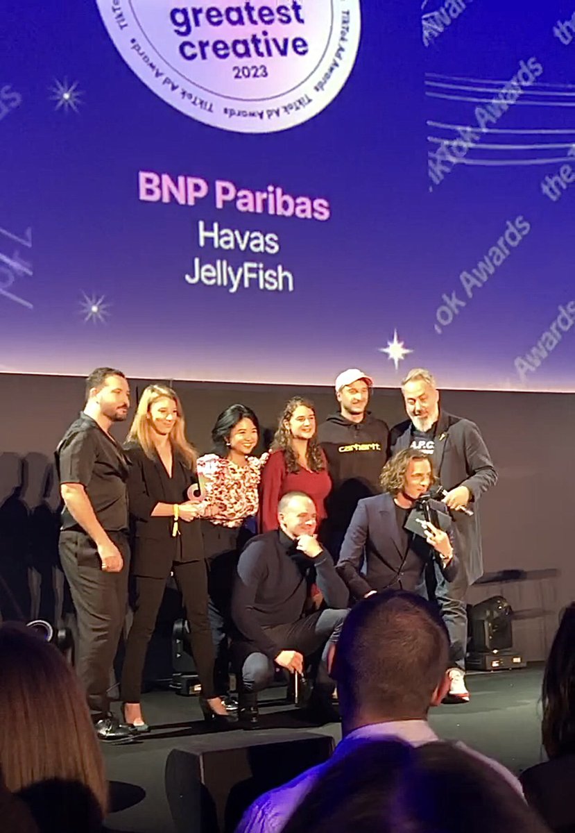 [Face aux créations de <a href="/PrimeVideoFR/">Prime Video France</a> <a href="/BurgerKingFR/">Burger King France</a> #Babybel &amp; <a href="/renault_fr/">Renault France</a>] 🔥
👇🏻
 La campagne ‘Vise L’appart’ 🎯 by <a href="/BNPParibas/">BNP Paribas Group</a> récompensée aux #TikToKAwards 2023💥💚🎵📲  (Agences: Jellyfish (Créa) &amp; Havas Media) #Ads 🙈🤗🗣️🤝 
#Influence #Social #Media