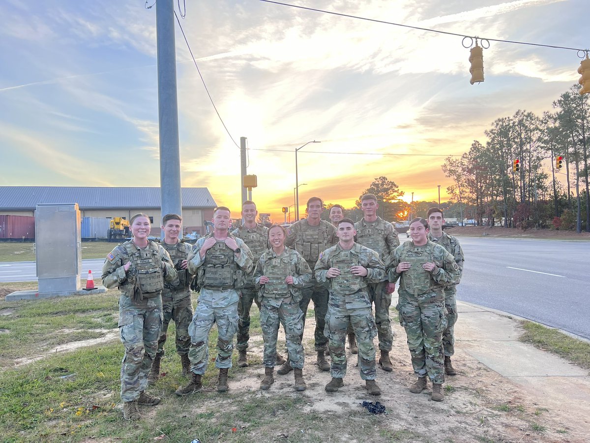 Kristyn Felix (@kristyn_felix1) on Twitter photo Tuesday morning’s Breakfast Club. Spicy run with kit, rope climbs, and relays … no better way to start the day.
<a href="/82ndABNDiv/">All American Division</a>
<a href="/Adsb82nd/">82ndADSB</a>
<a href="/2BCT_FALCONS/">2nd Brigade, 82nd Airborne Division</a>
@407bsb
<a href="/FalconBdeCdr/">Falcon6</a>
<a href="/T_Whitfield1942/">2F6</a>
<a href="/RandomCSM/">Tommy P Fitzwater</a> Tuesday morning’s Breakfast Club. Spicy run with kit, rope climbs, and relays … no better way to start the day.
<a href="/82ndABNDiv/">All American Division</a>
<a href="/Adsb82nd/">82ndADSB</a>
<a href="/2BCT_FALCONS/">2nd Brigade, 82nd Airborne Division</a>
@407bsb
<a href="/FalconBdeCdr/">Falcon6</a>
<a href="/T_Whitfield1942/">2F6</a>
<a href="/RandomCSM/">Tommy P Fitzwater</a>
