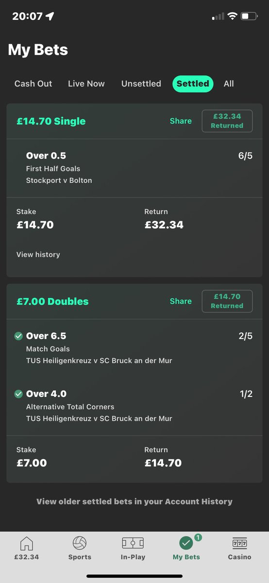 paulswanny2020's tweet photo. @BarneyTipster Caught up in 2 bets boooom https://t.co/rnwlPJEqFa