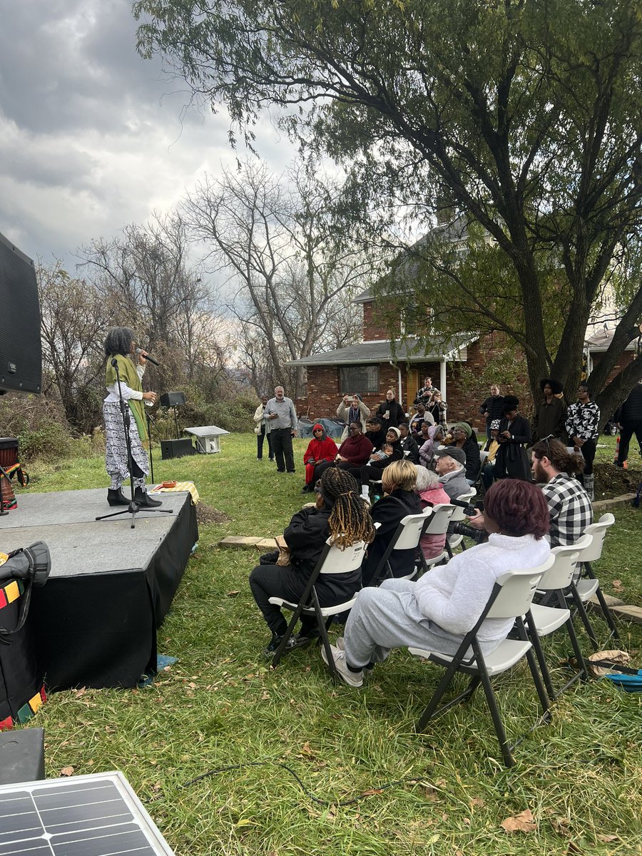 BLAC_Appalachia's tweet image. BLAC co-sponsored of a community celebration in Clairton, PA this past Saturday! We honored our ancestors and those we have lost to pollution and violence. #WeRefuseToDie #EnvironmentalJustice #CleanAirNow