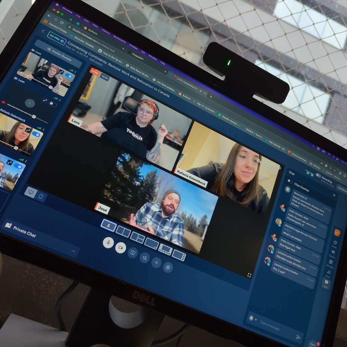 Estamos ao vivo <a href="/TeamIt_Inc/">Teamit Inc.</a> 
Com José e a <a href="/RafaelaGalembe1/">Rafaela Galembeck</a> 

💛💛