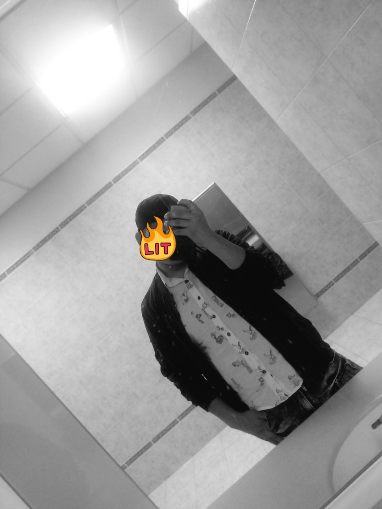 Ellesjack34's tweet photo. Soy ese lujo que pocas pueden tener 😎donde ven a un "niño", ahí un travieso de vrdd🔥😉saluditos😘 https://t.co/uo4dPWZE9U