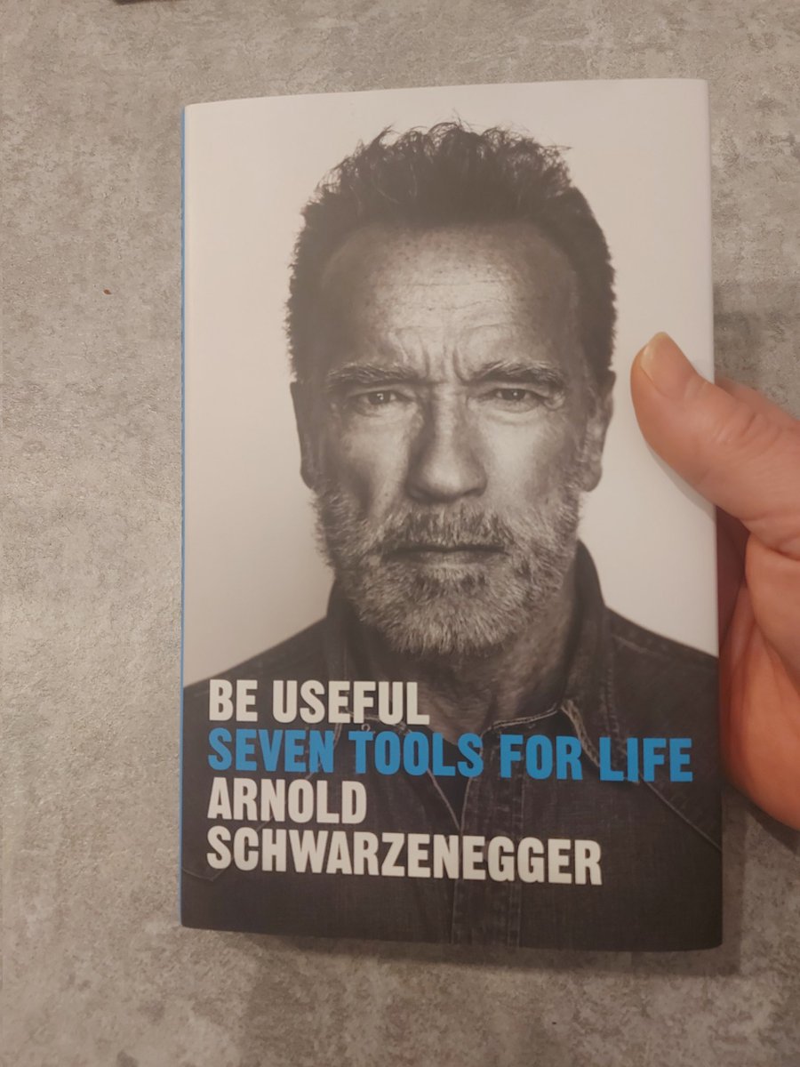 evansrobieu's tweet photo. Asked for this from my wife for Christmas.  Now thinking that is a bit far off.  Wonder if @schwarzenegger would mind if i started it a bit early.  Maybe just a chapter ... or two ...? https://t.co/gehkWXQBDy